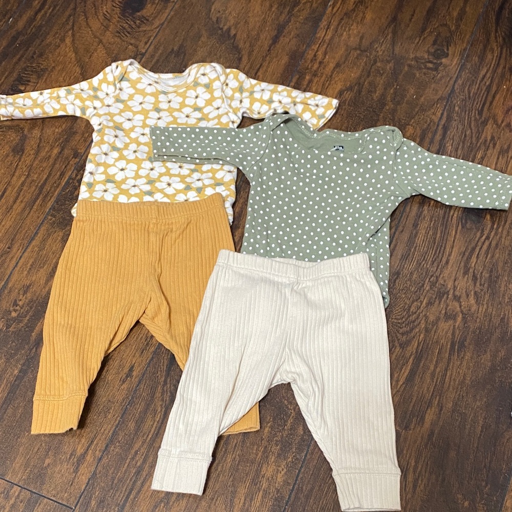 Hudson Baby Yellow and Green Matching Set